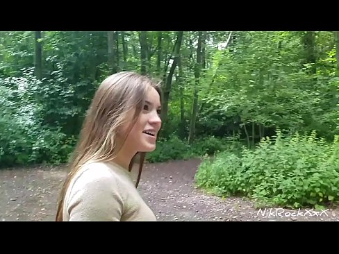 ❤️ Mi proponis al Evelina, ke ni fiku en publika loko! Ŝi diris jes. Tiam mi fikis ŝin en la azenon kaj kumis en ŝia buŝo. Tiam ŝi pisis sin. ️ Porno ĉe ni ☑