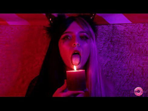 ❤️ Pasia Fumado de Sexy Succubus kun Buŝa Plenumo ️ Porno ĉe ni ☑