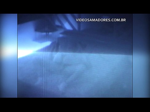 ❤️ Edzo filmas edzinon fikan najbaron kaj malkovras ke li estas kornulo ️ Porno ĉe ni ☑